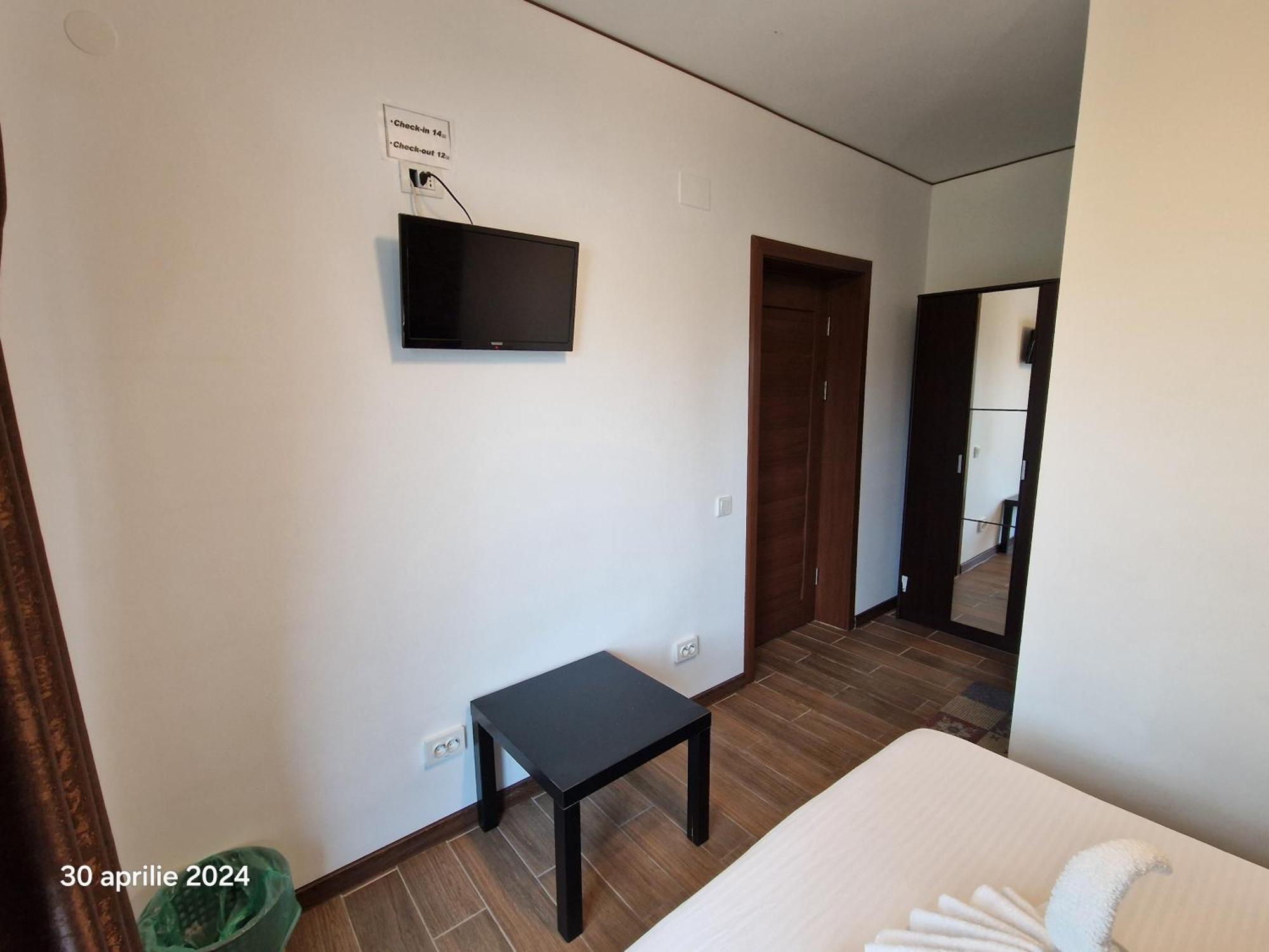 Casa Adrian 2 Mai Appartement Kamer foto